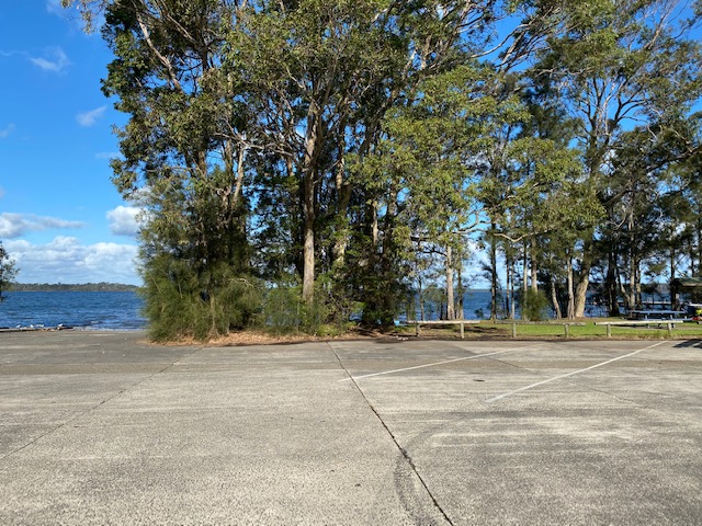 Absolute Waterfront- Investment Opportunity : image 
