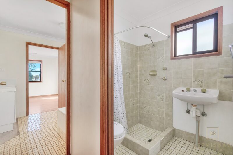 124 Mustang Drive, SANCTUARY POINT  NSW  2540 : image 