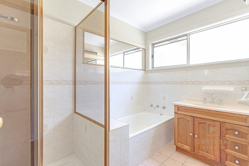 66 Walmer Avenue, SANCTUARY POINT  NSW  2540 : image 