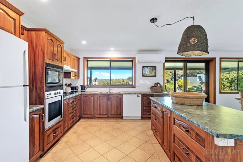 120 Woollamia Road, FALLS CREEK  NSW  2540 : image 