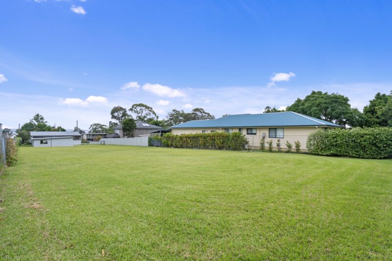 28 St Georges Road, ST GEORGES BASIN  NSW  2540 : image 