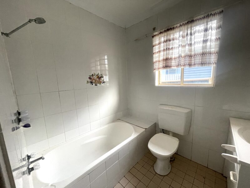 17 Warrego Drive, SANCTUARY POINT  NSW  2540 : image 