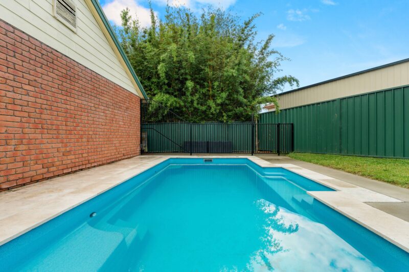 63 Roulstone Crescent, SANCTUARY POINT  NSW  2540 : image 