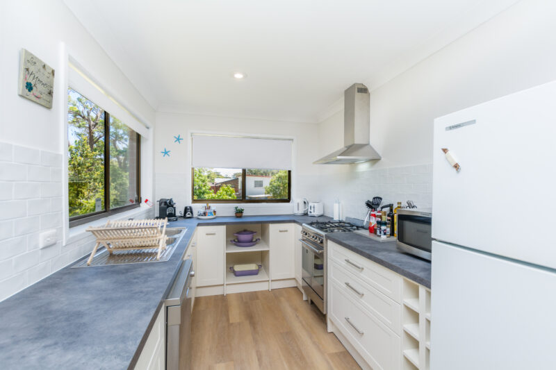 196 Greville Avenue, SANCTUARY POINT  NSW  2540 : image 