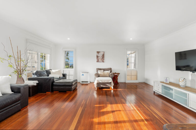 27 Saumarez Street, VINCENTIA  NSW  2540 : image 