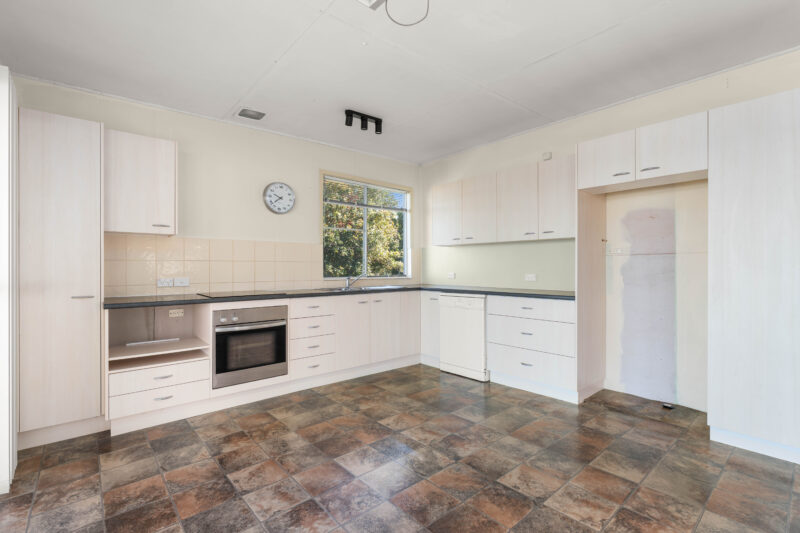 100 Basin View Parade, BASIN VIEW  NSW  2540 : image 