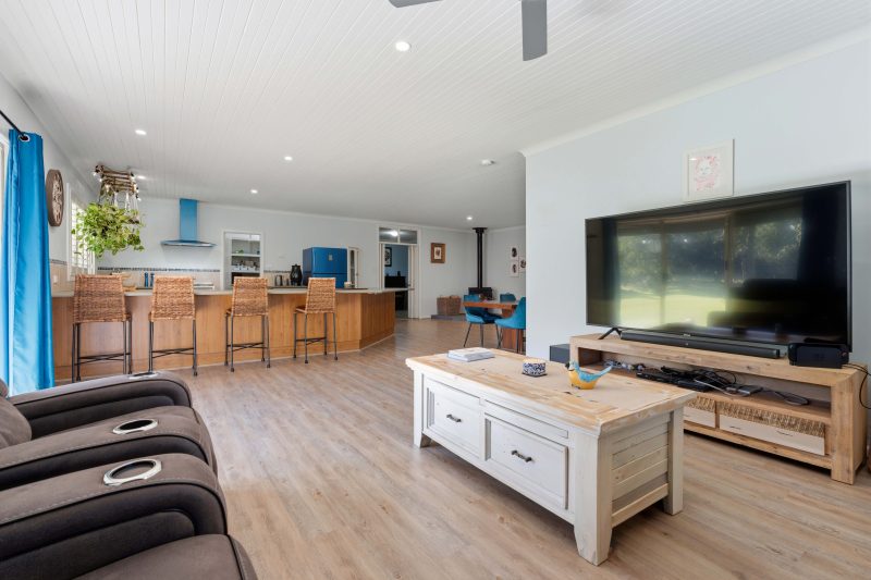 20 Evelyn Road, TOMERONG  NSW  2540 : image 
