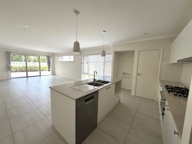 22 Ethel Street, SANCTUARY POINT  NSW  2540 : image 