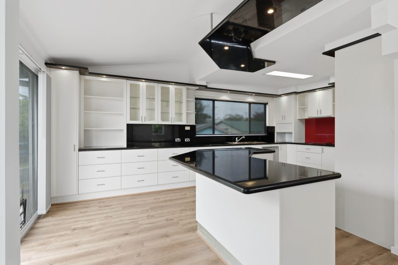 21 Watersedge Avenue, BASIN VIEW  NSW  2540 : image 