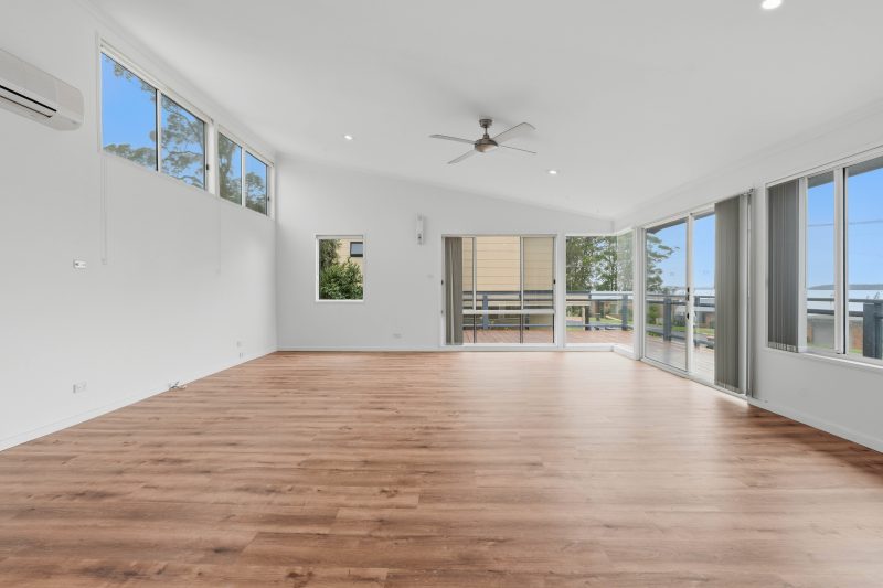 21 Watersedge Avenue, BASIN VIEW  NSW  2540 : image 